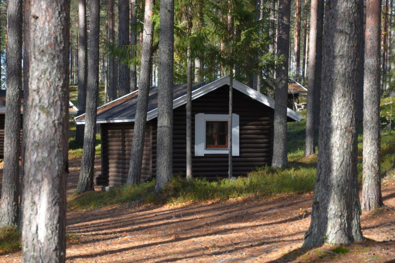 Hotel Laahtanen camping Ristijärvi Esterno foto